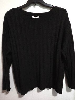 Terra & Sky Black Cable-Knit Scoop Neck Sweater